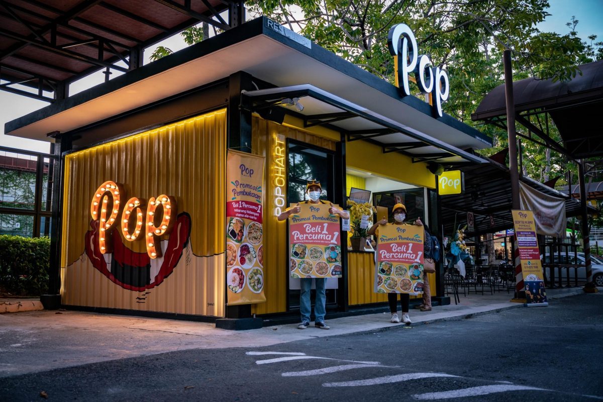 Pop Meals branch located outdoors